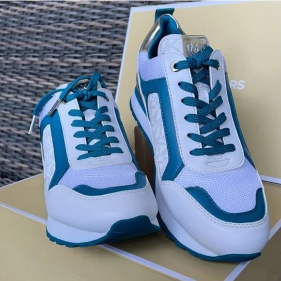 Michael Kors Wilma Trainer Nappa Faux Leather WMNS - Picture 10 of 16